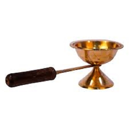Trm Brass Dhoop Aarti With Wooden Handle 350gm