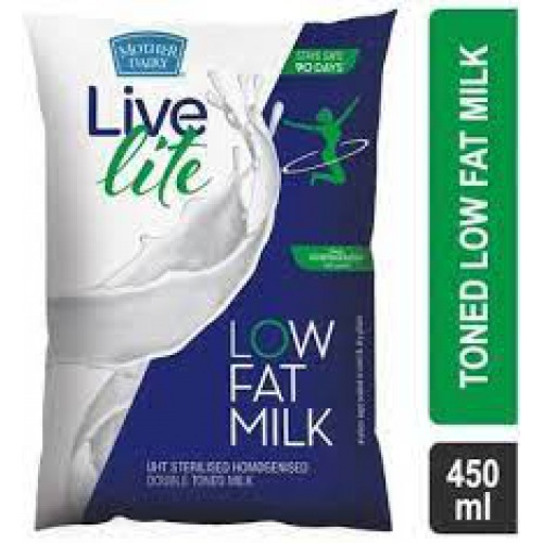mother dairy Live Lite UHT Sterilised Homogenised Low Fat Double Toned Milk, 450 ml Pouch
